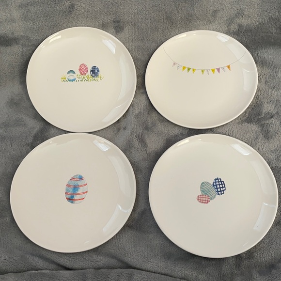 Rae Dunn set of 8 Easter plates - Picture 2 of 4